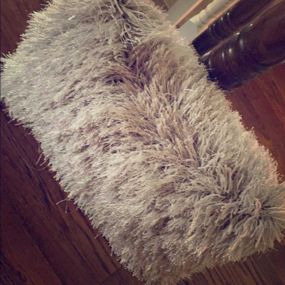 Sliver sparkle throw pillow